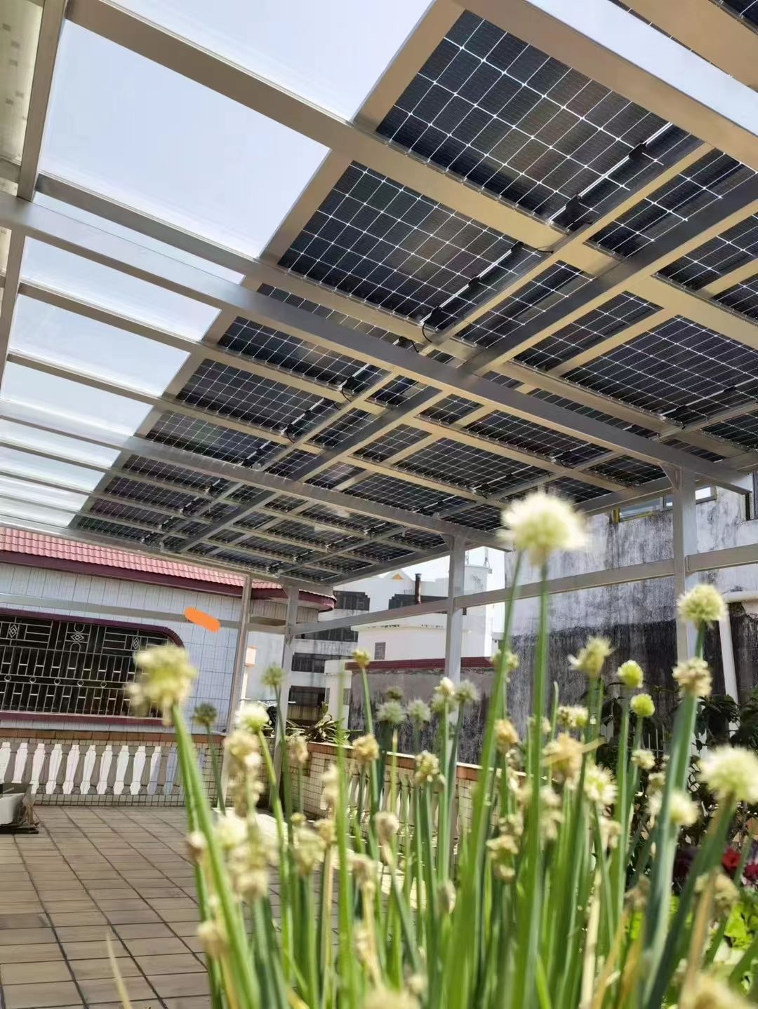 清镇别墅家用屋顶太阳能发电系统安装